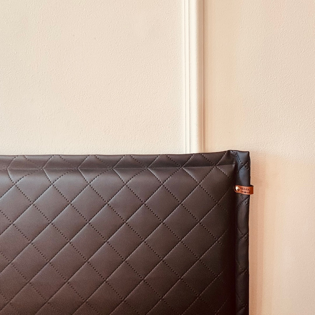 Wandschutz für deinen Hund im Quilted - Design